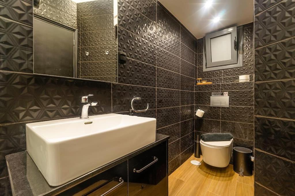 Super Stylish Apartments In The Heart Of Athens! Atenas Exterior foto